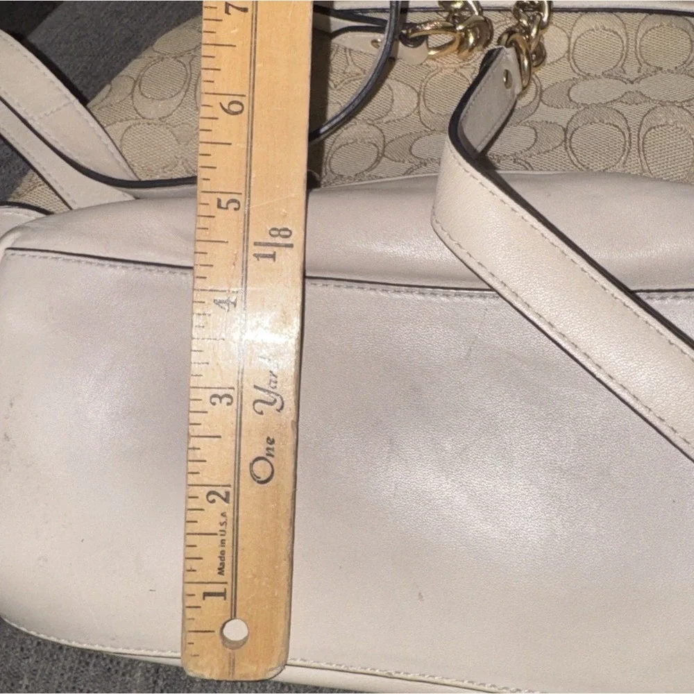 Coach signature jacquard